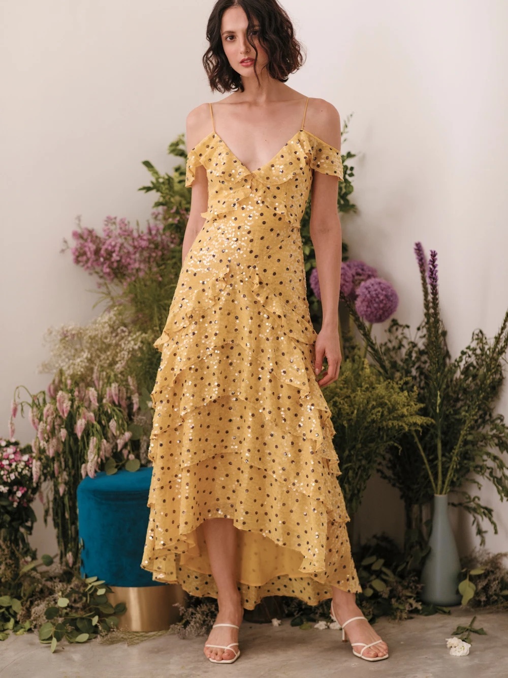 Sau Lee Henrietta Ruffle Tiered Flutter Sleeve Gown Dress Yellow Sequin Sz 6